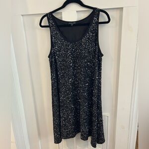 Eileen Fisher Black Sequins Sleeveless scoop neck Trapeze knee length Dress
